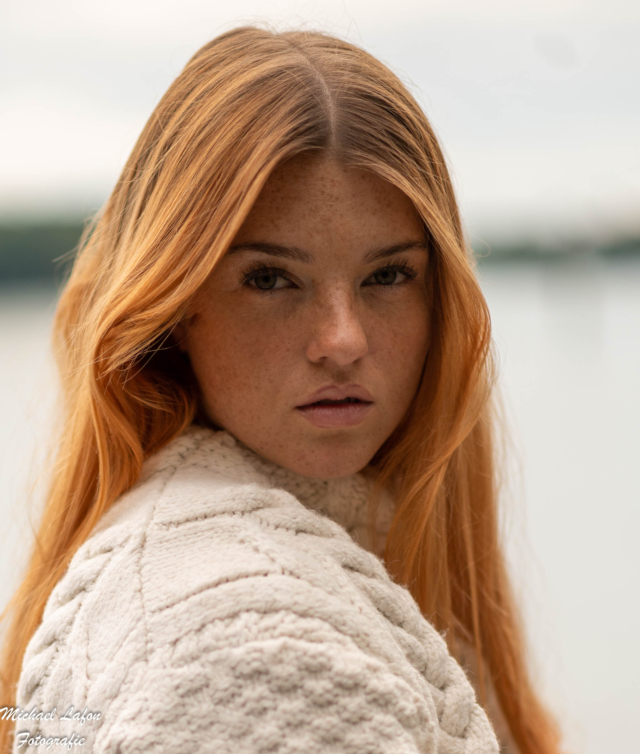 Michael Lafon Fotografie | Portrait, Farbe | Model  Lara- Bild 02